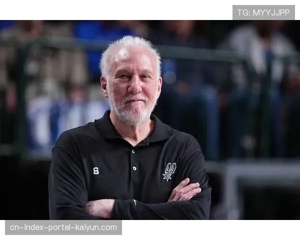 波波维奇培养文班亚马战术定位 高位策应与低位单打结合